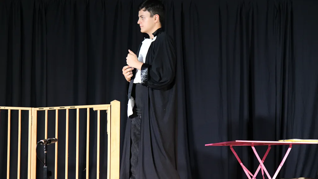 Procès à huis clos